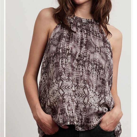 VELVET by GRAHAM & SPENCER Debbie Metallic Halter
Size medium - Picture 4 of 15